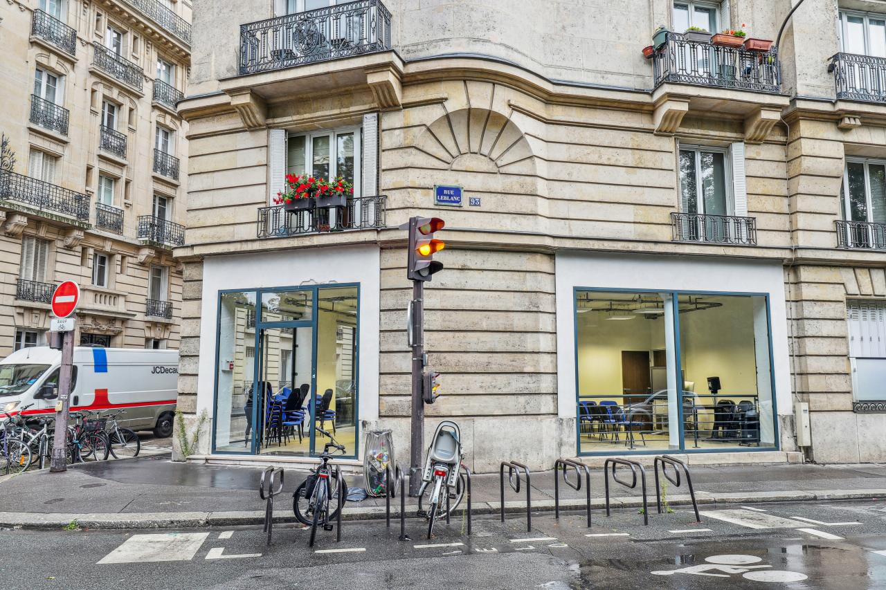 Bureau Paris 152m² Location bureau Paris OLBUR2425401 6